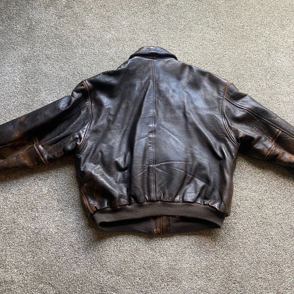AVIREX TYPE A-2 ARMY AIR VINTAGE DISTRESSED LEATHER JACKET MADE IN THE USA - Picture 12 of 16